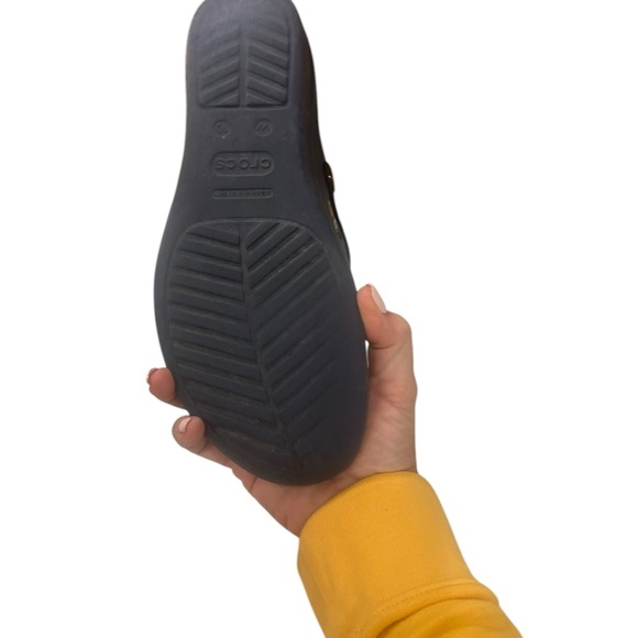 Crocs Sanrah Circle Wedge Flip Flops Sandals Women's size 10 NAVY GOLD - Picture 7 of 7